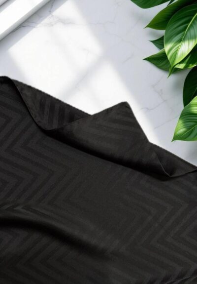 Balıksırtı Desen Jakar Şal Siyah